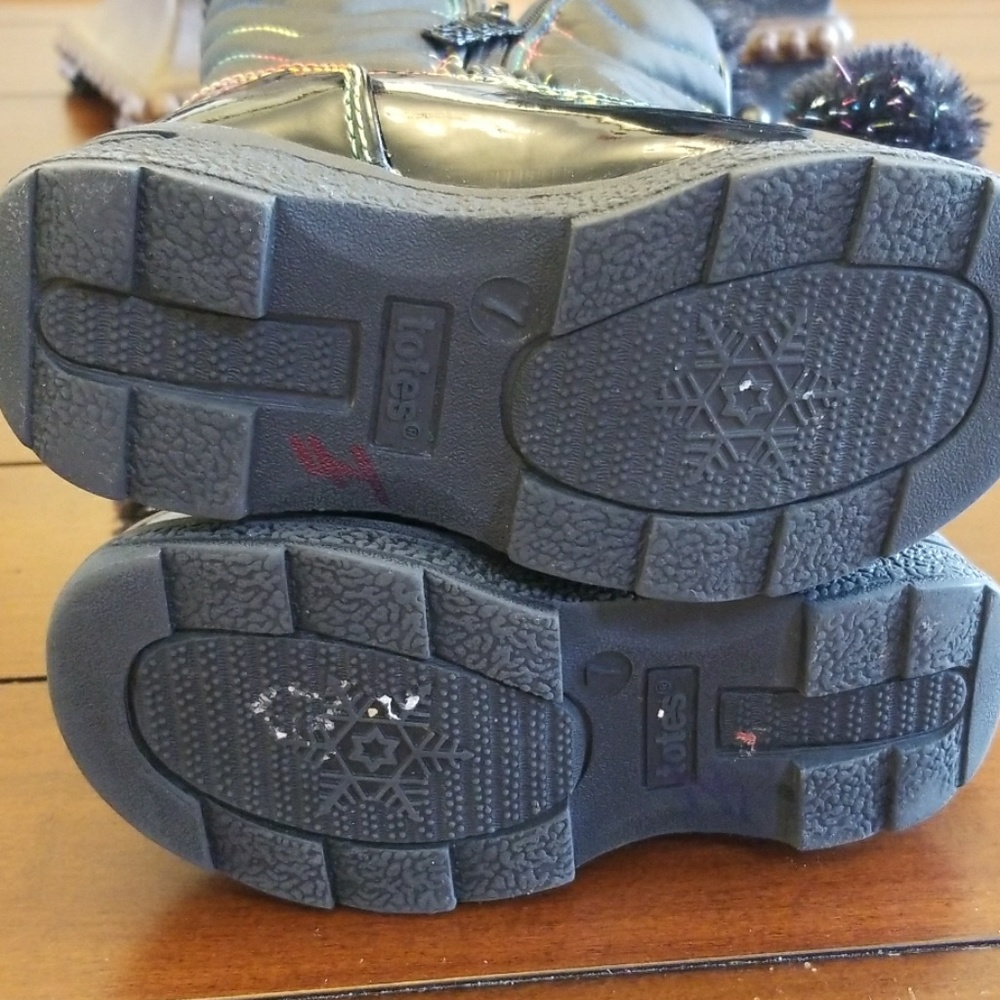 🙀 TOTES BOOTS - Picture 8 of 8